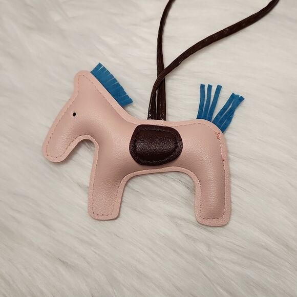 Horse Rodeo Charm for Handbag Purse FREE WITH $25 PURCHASE! - Picture 1 of 2